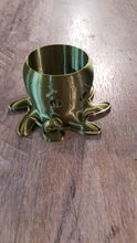 Load image into Gallery viewer, Octopus planter pot
